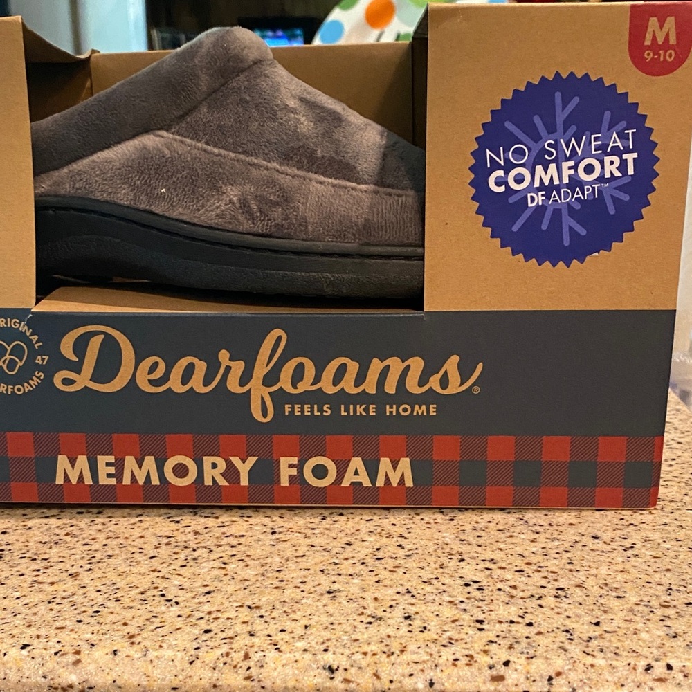 Dearfoams Men's Slip-On Loafers in Gray